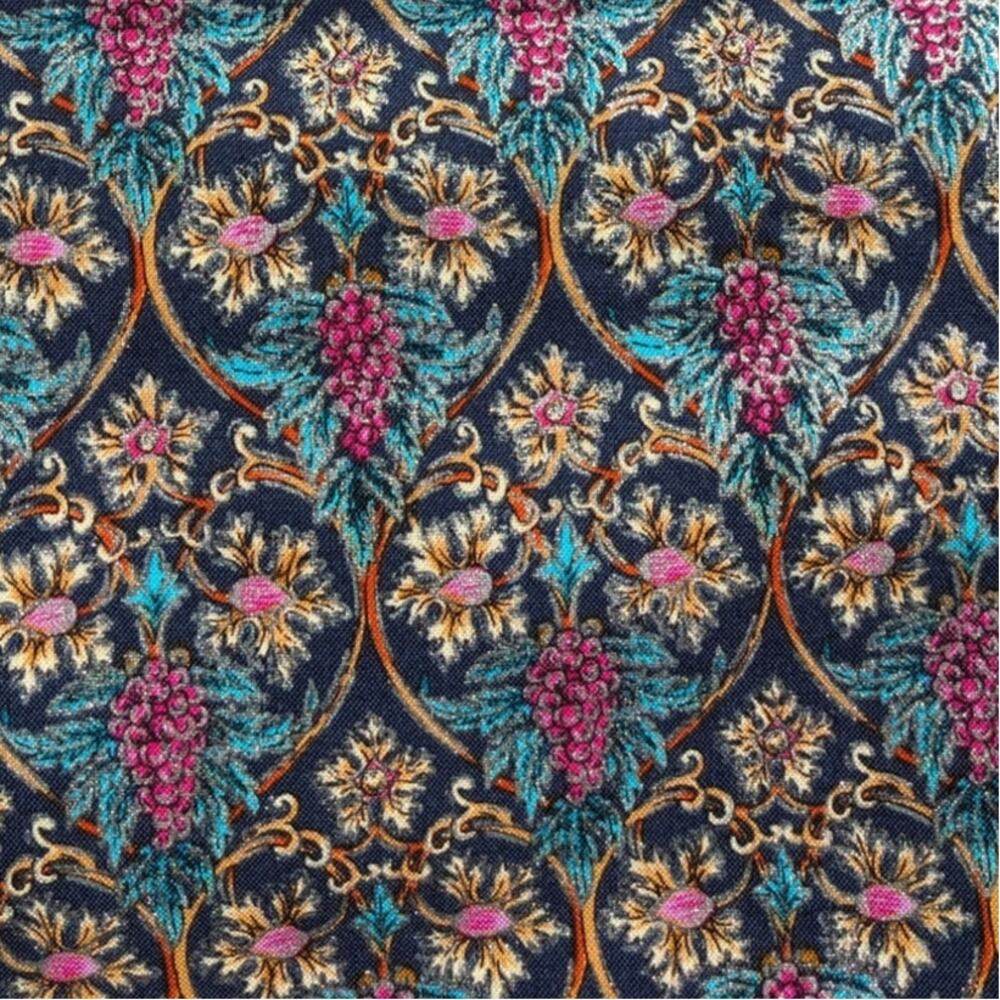 5 Yds Lovely Ornate Gold Metallic Hearts Grapes Vintage HI-FASHION Cotton FABRIC